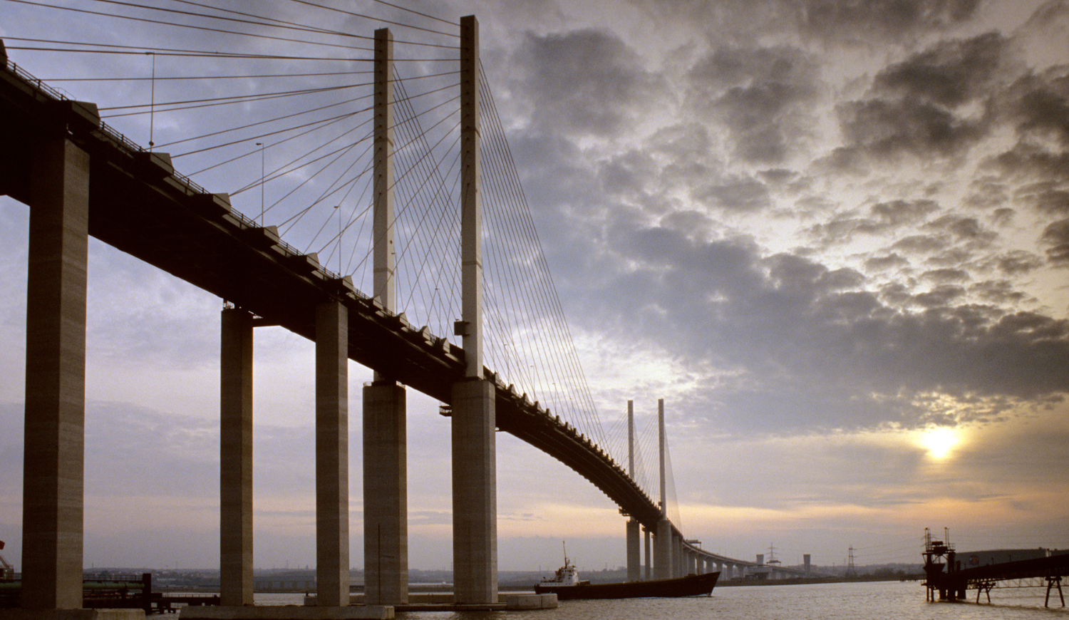 Queen Elizabeth II Bridge